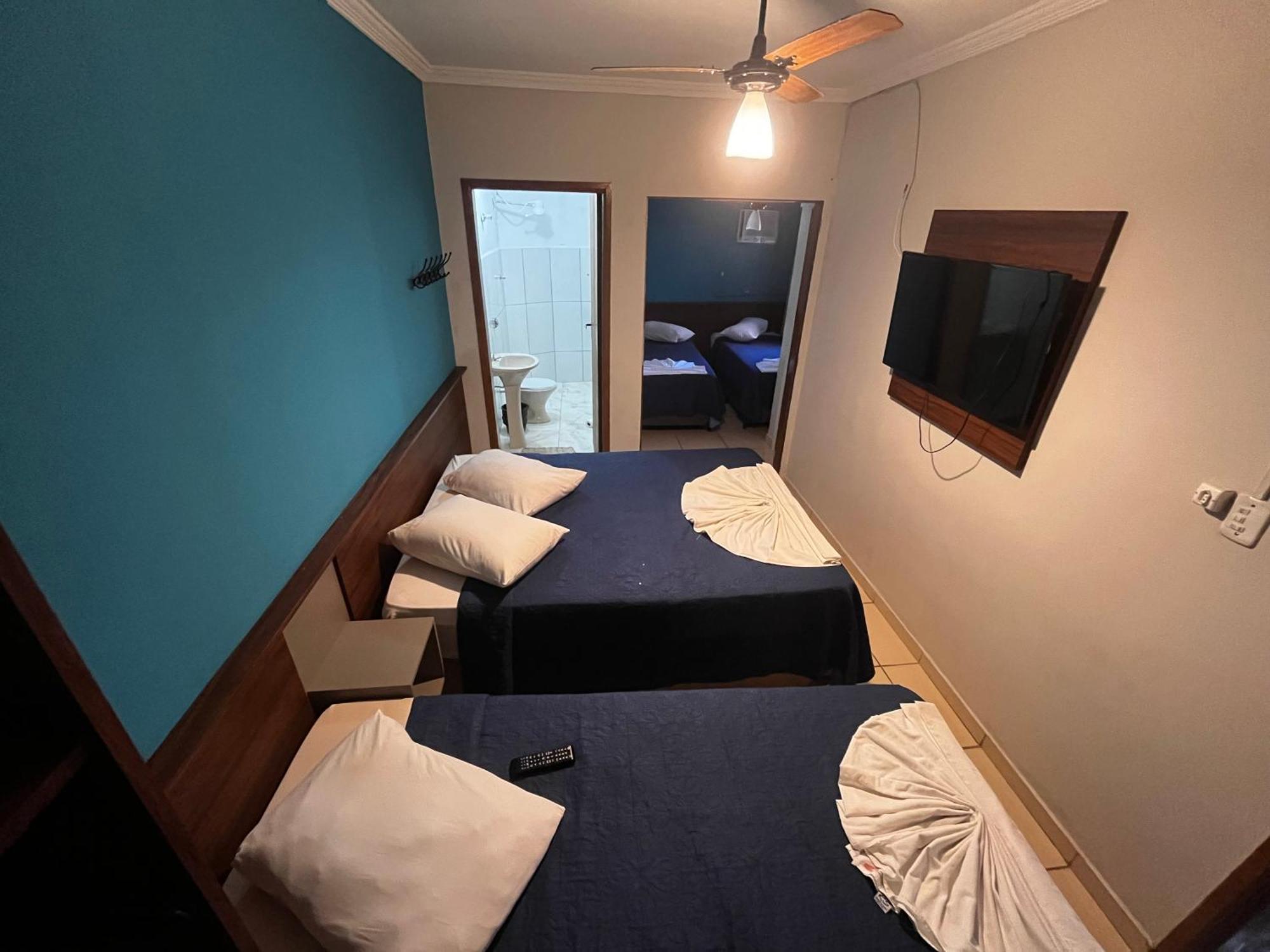 Hotel Cesar Nogueira 아파레시다 외부 사진