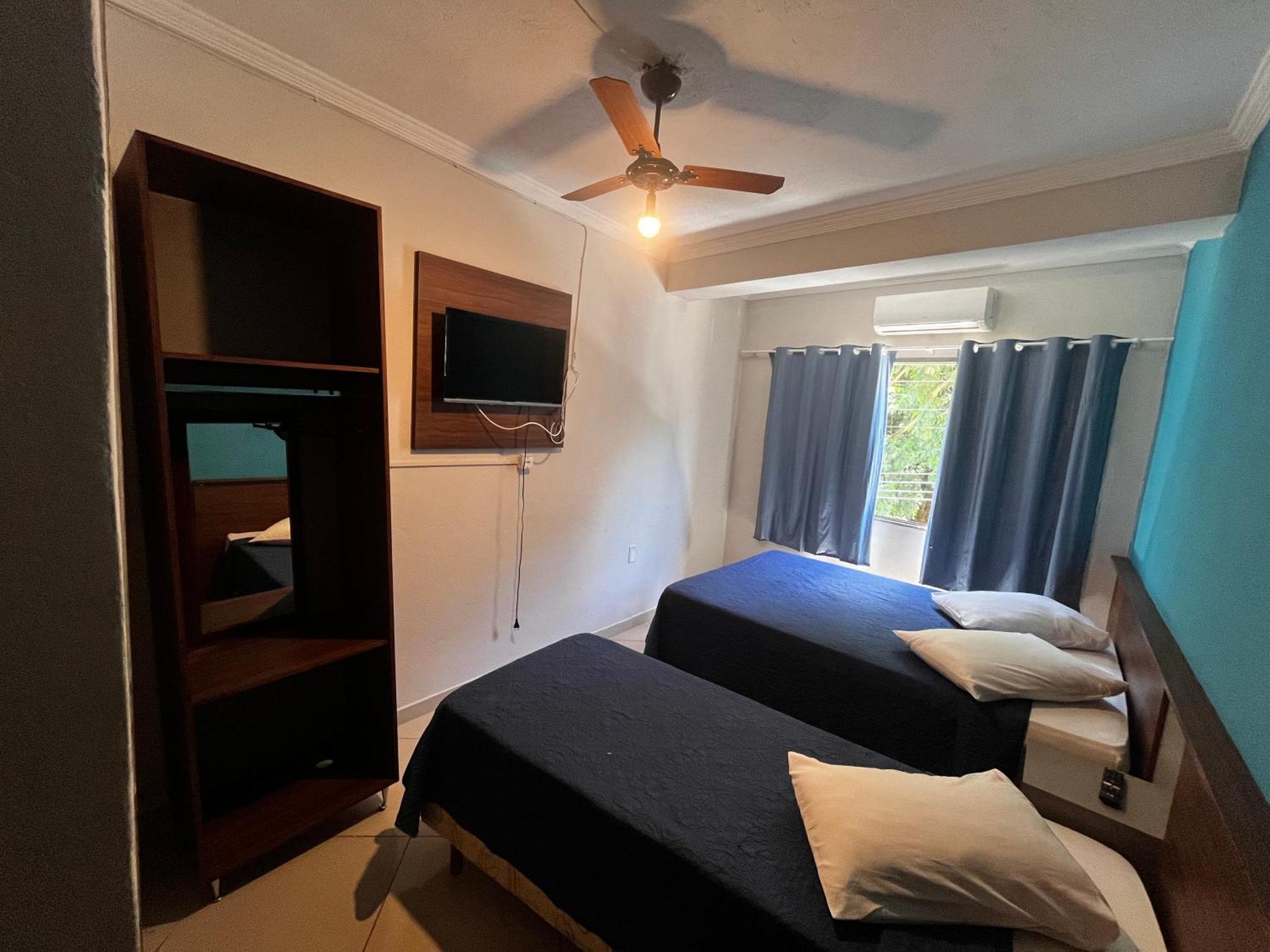 Hotel Cesar Nogueira 아파레시다 외부 사진